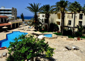 Panareti Paphos Resort  Пафос